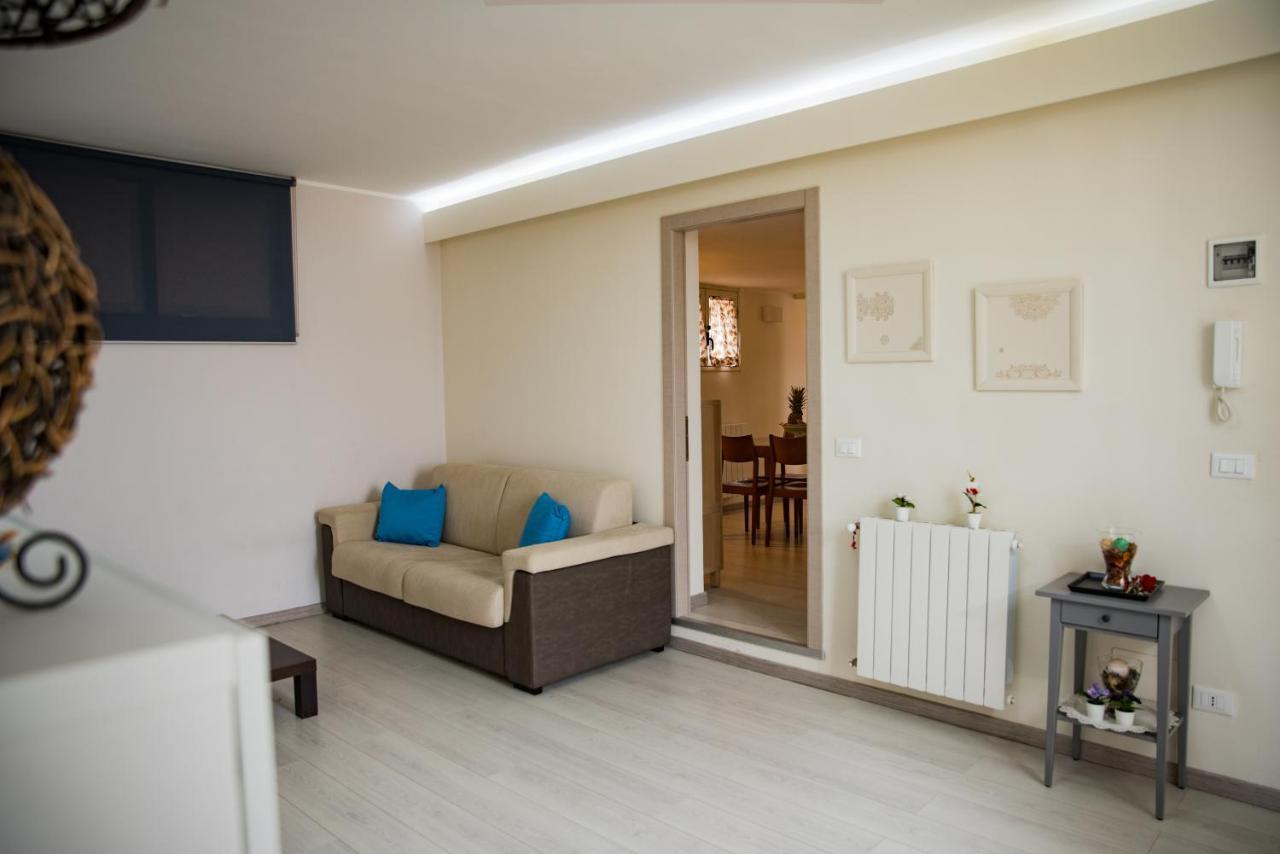 Alessia Apartment Panoramic View Catania Exterior foto